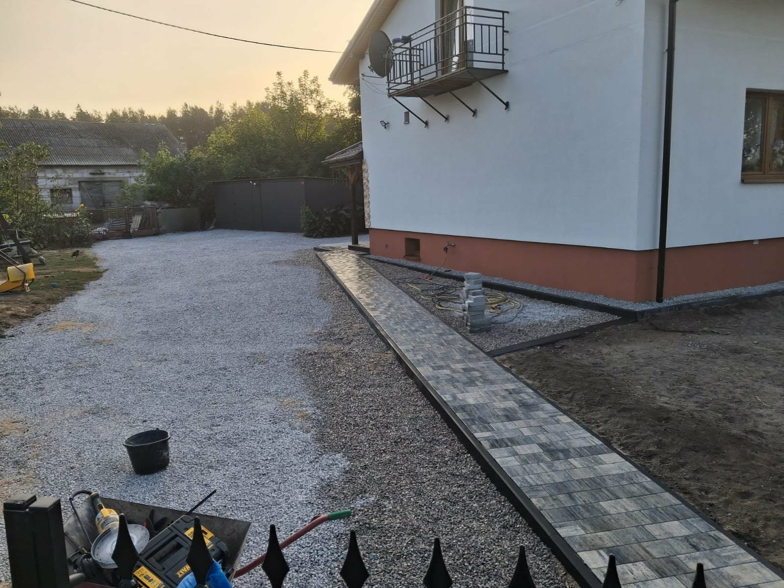 Realizacja - podjazdy i chodniki